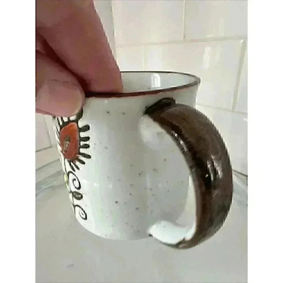 Vintage Stoneware Yellow & Orange Flowers Coffee Mug Vintage - Picture 2 of 14